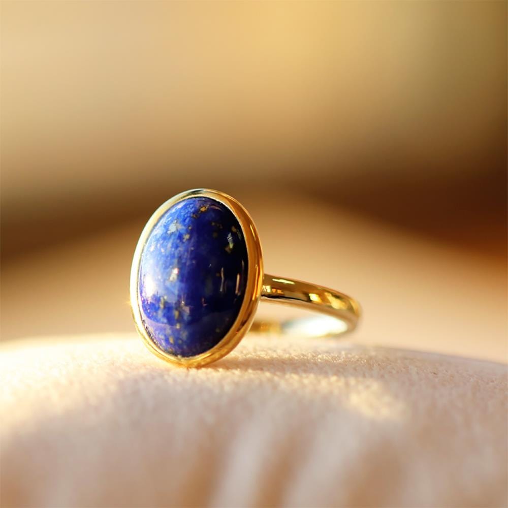 135R1250019 Statement Oval Lapis Lazuli Ring in 9ct Yellow Gold 2