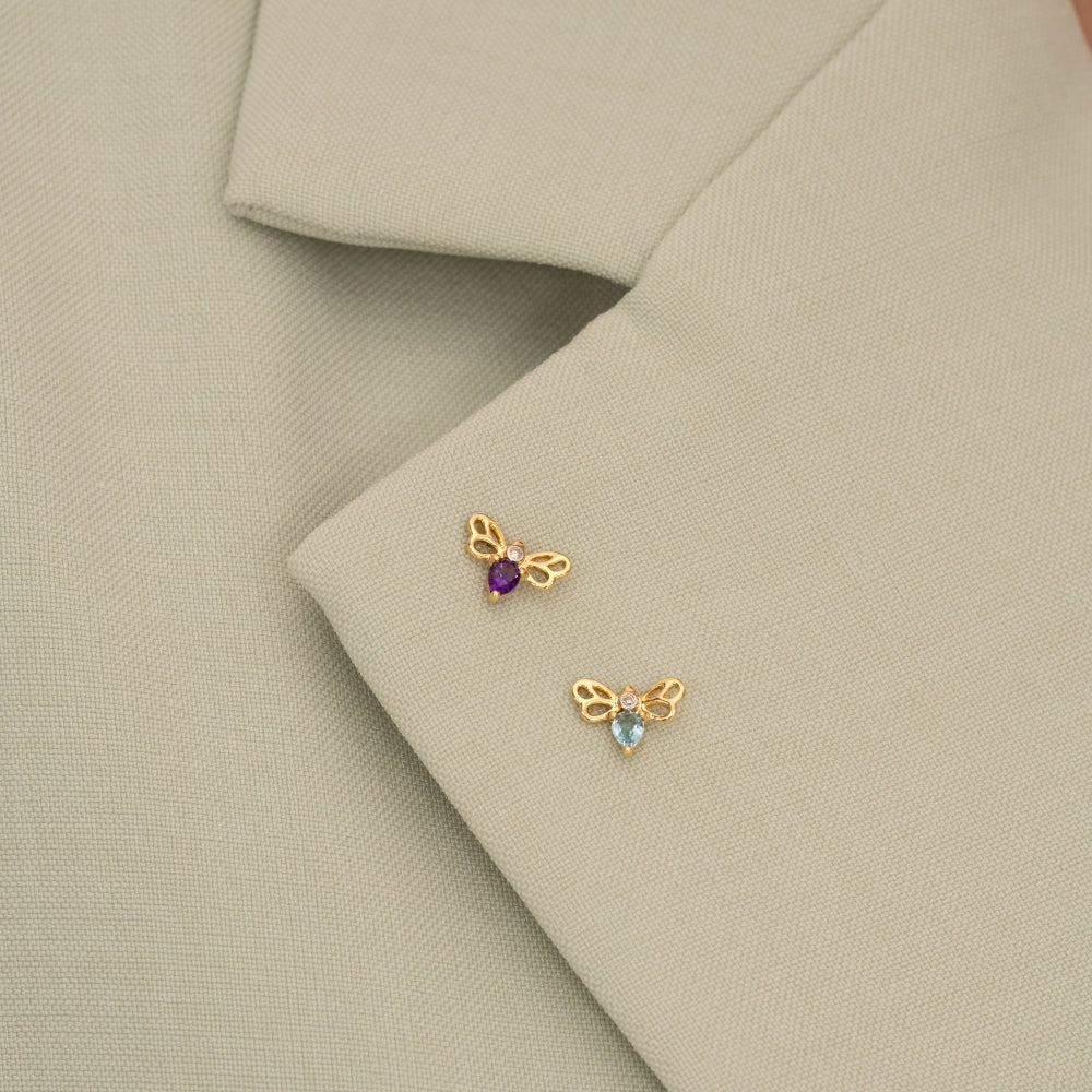 Honeycomb Art Nouveau Pear Shape Amethyst and Diamond Bee Pin in 9ct Yellow Gold