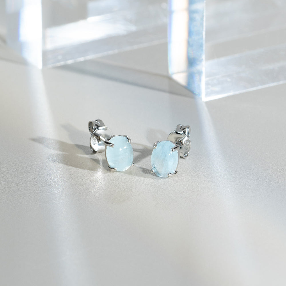 Classic Oval Milky Aquamarine Stud Earring in 925 Sterling Silver faltaly