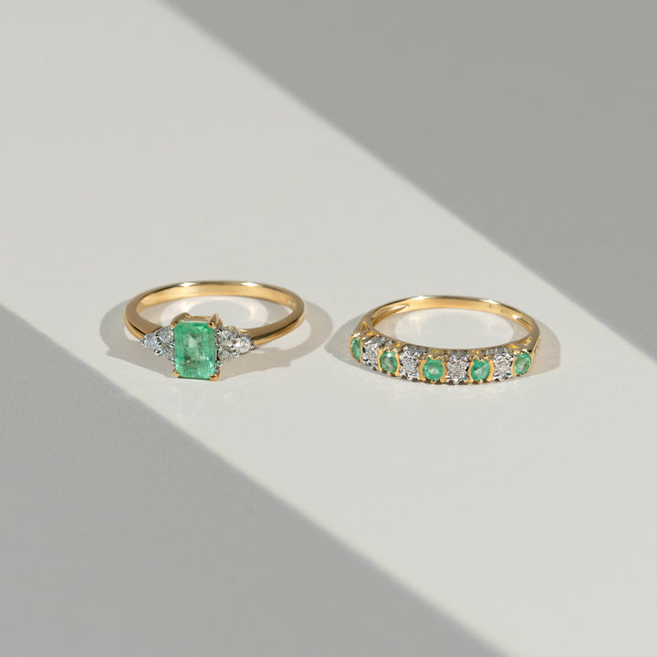 Classic Emerald & Diamond Eternity Ring in 9ct Yellow Gold