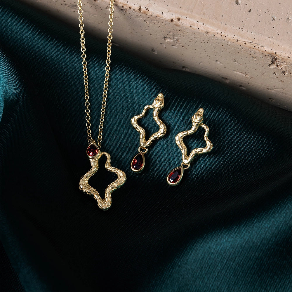 ECFEW_GARNET_SNAKE_DROP_EARRINGS_AND_PENDANT_NECKLACES_IN_GOLD_PLATED_STERLING_SILVER