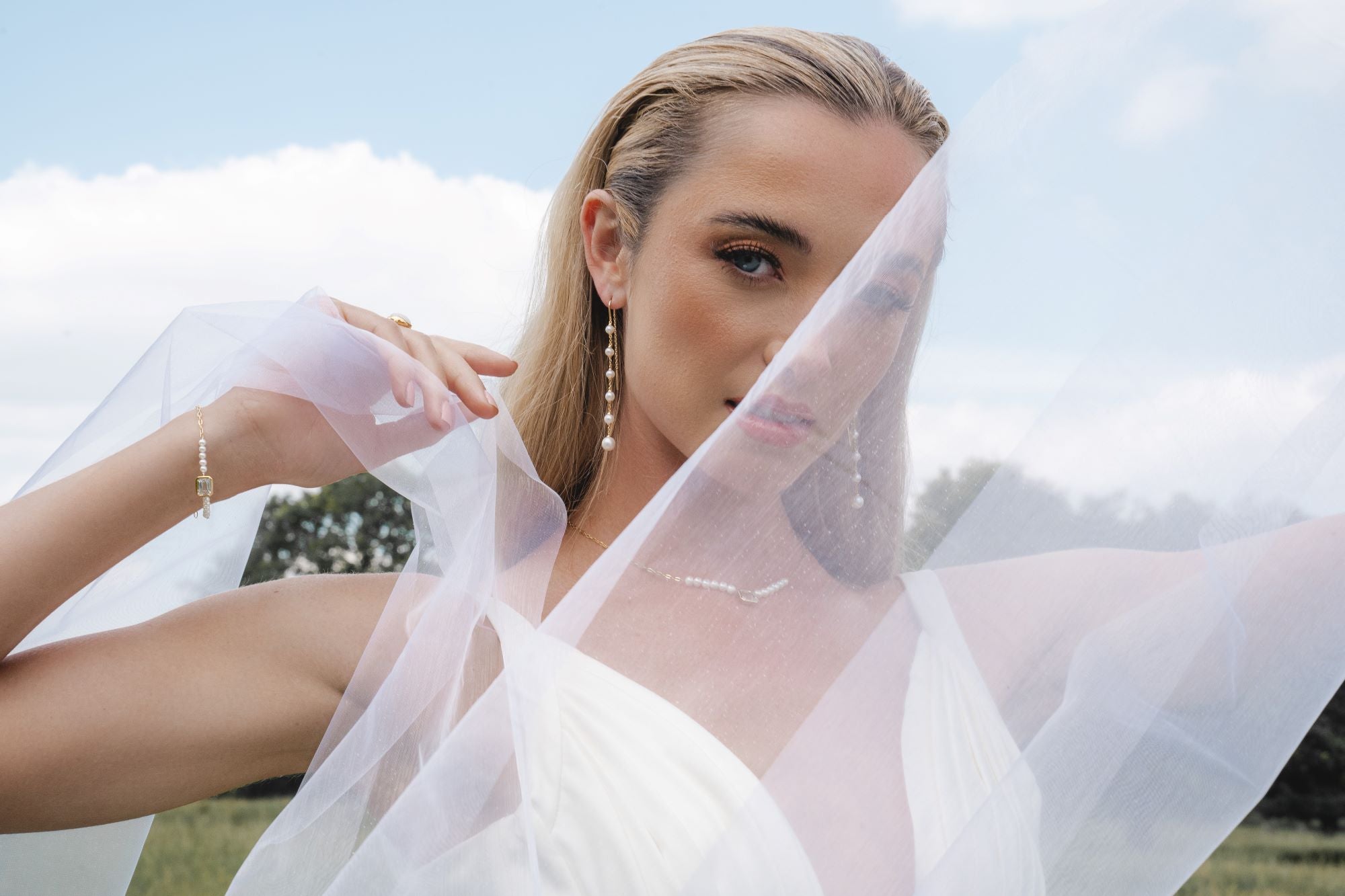 Wedding & engagement jewellery guide | Bridal jewellery, mother of the bride jewellery, wedding guest jewellery, wedding jewellery gifts and more.