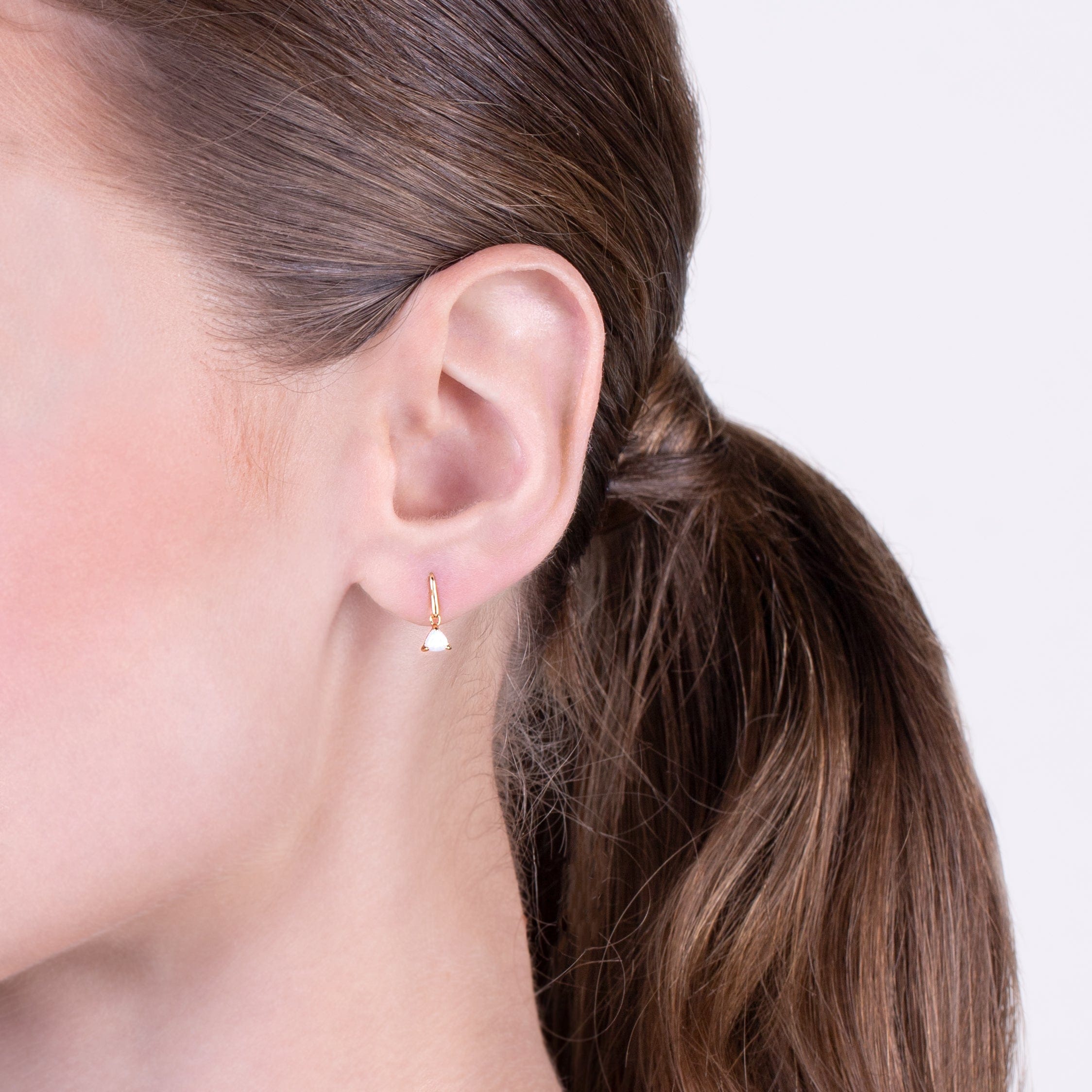 Gemondo 9ct Yellow Gold 0.20ct Opal Single Stone Drop Earrings - Gemondo
