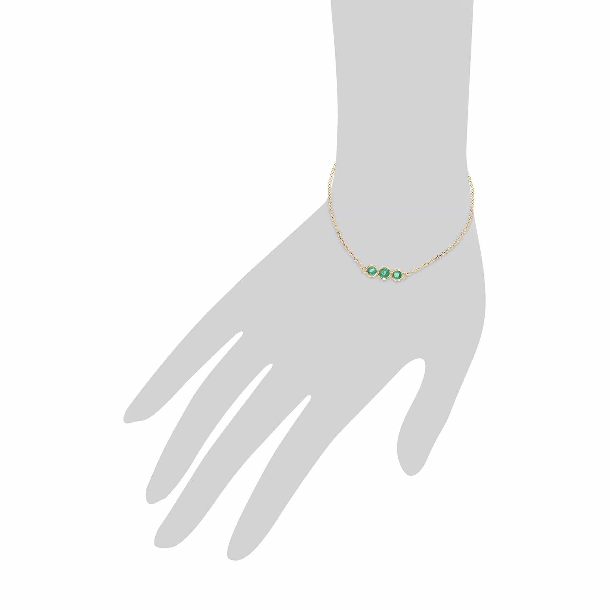Gemondo 9ct Yellow Gold Emerald Triple Stone Round Milgrain 19cm Bracelet - Gemondo