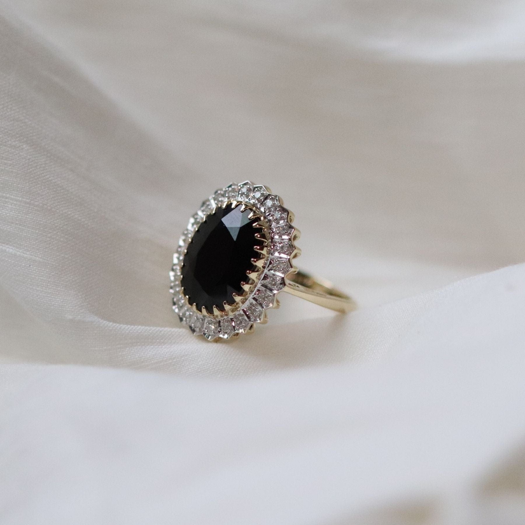 Classic Oval Sapphire & Diamond Cluster Ring in 9ct Yellow Gold Side 1