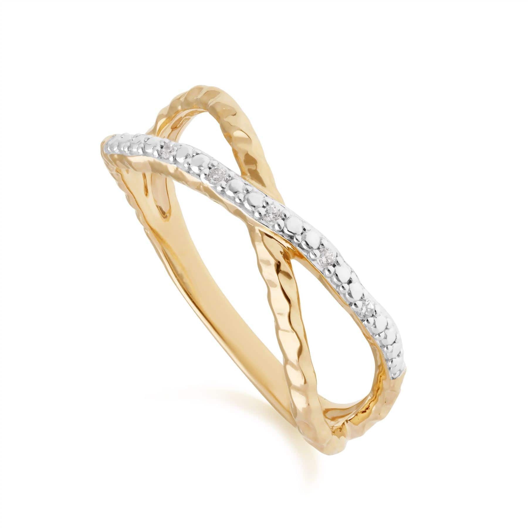 Diamond Pavé Hammered Crossover Ring in Yellow Gold